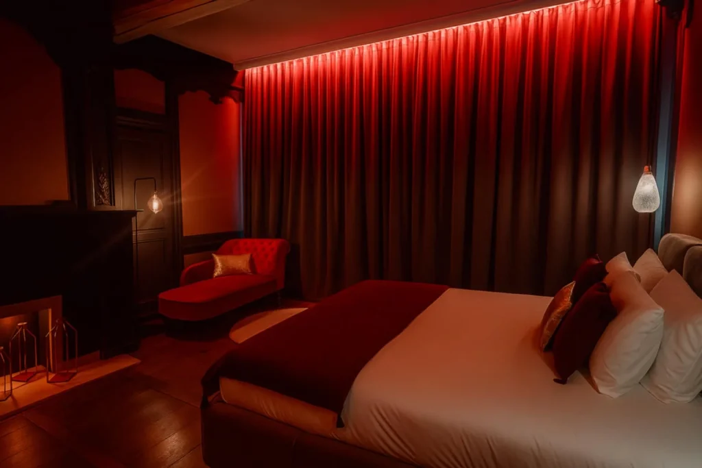 Le Love Castel – Love Room de charme en Bretagne avec pièce secrète
